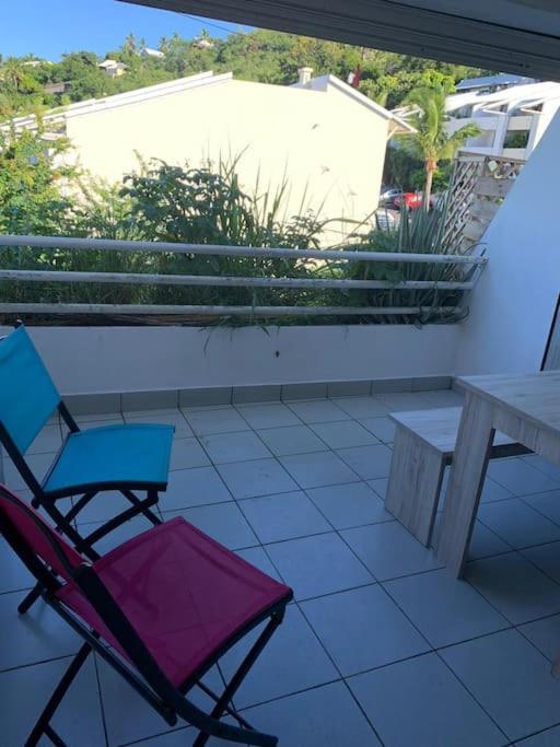 Petit prix et grand confort à Saint Gilles les Bains Esterno foto