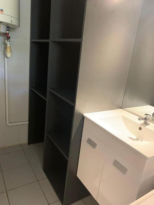Petit prix et grand confort à Saint Gilles les Bains Esterno foto